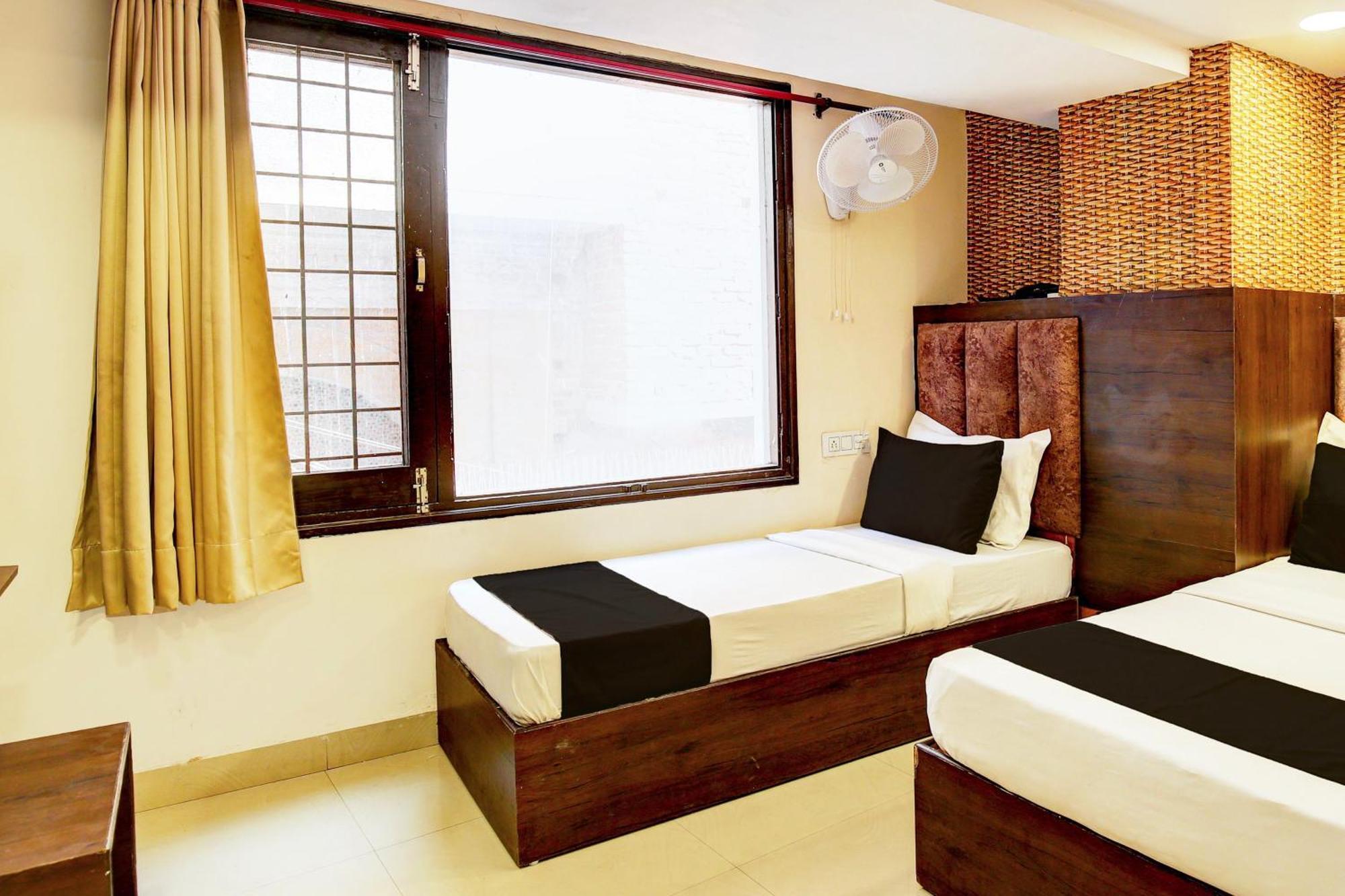 Hotel O Pink Residency Amritsar Bagian luar foto