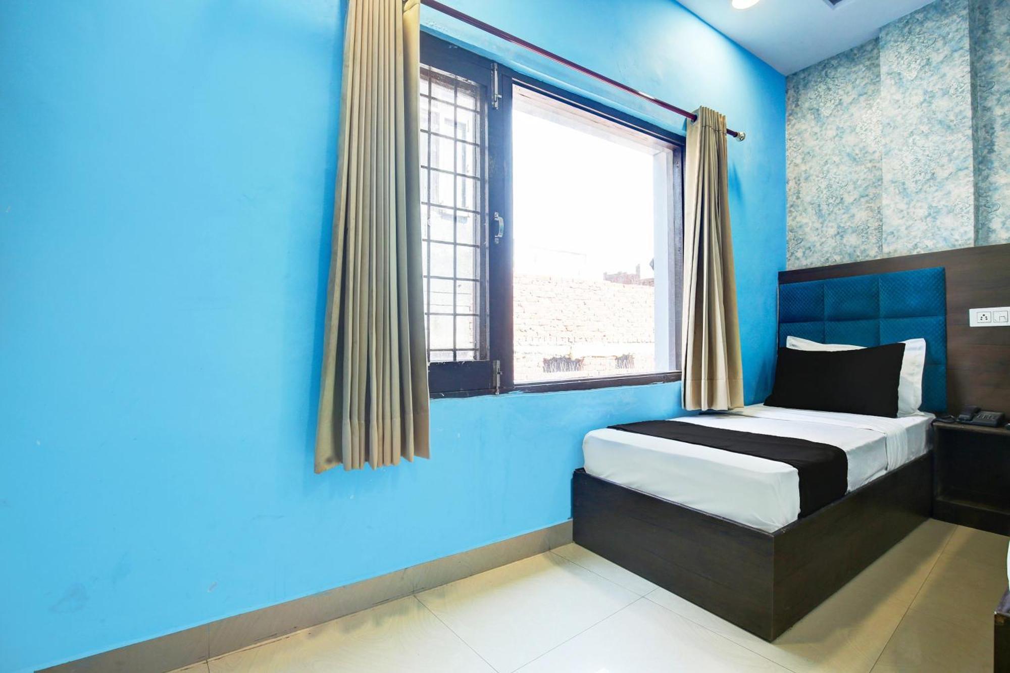 Hotel O Pink Residency Amritsar Bagian luar foto